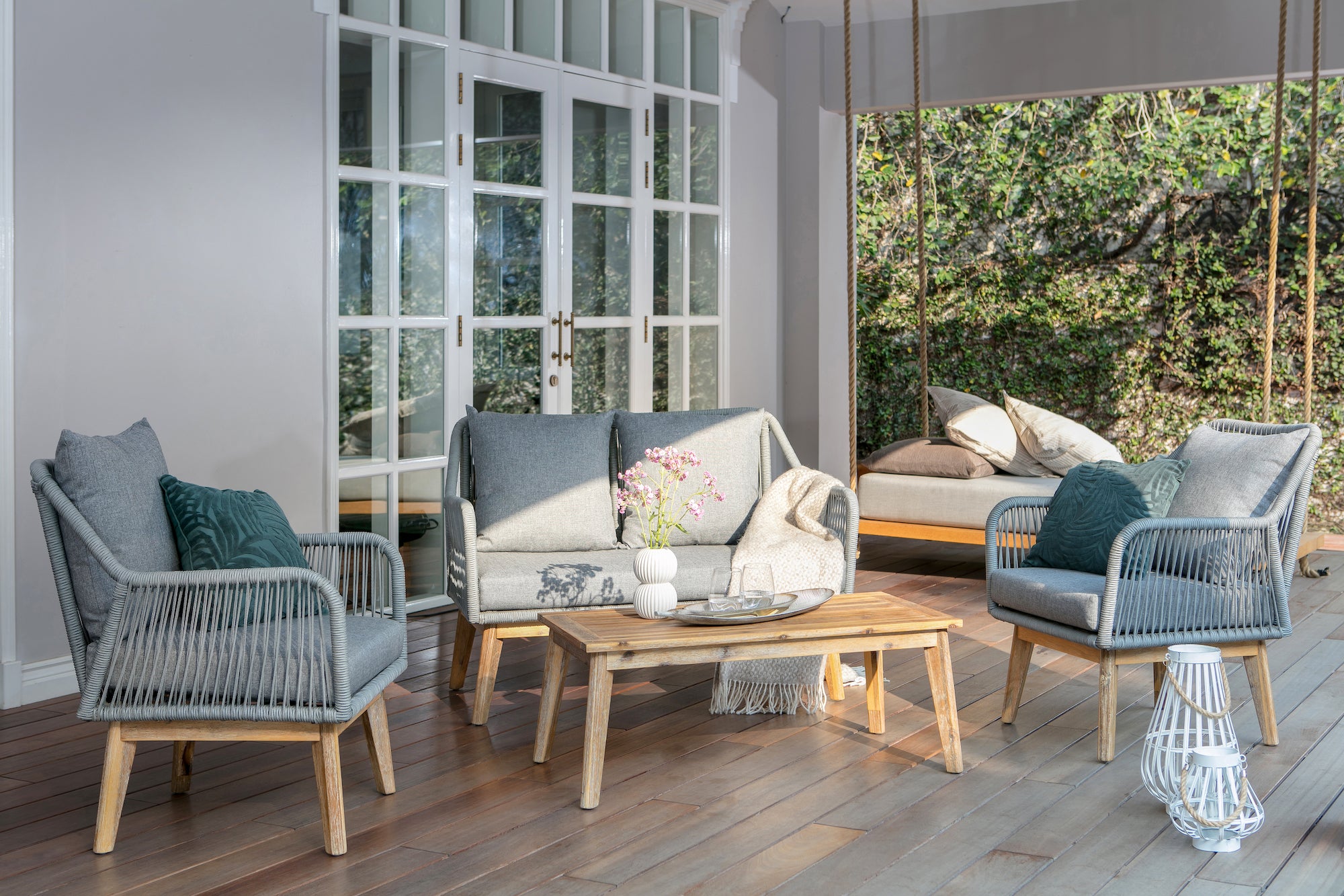 Prescott Bench Seat with 2 Chairs + Bench (4 Piece Set)