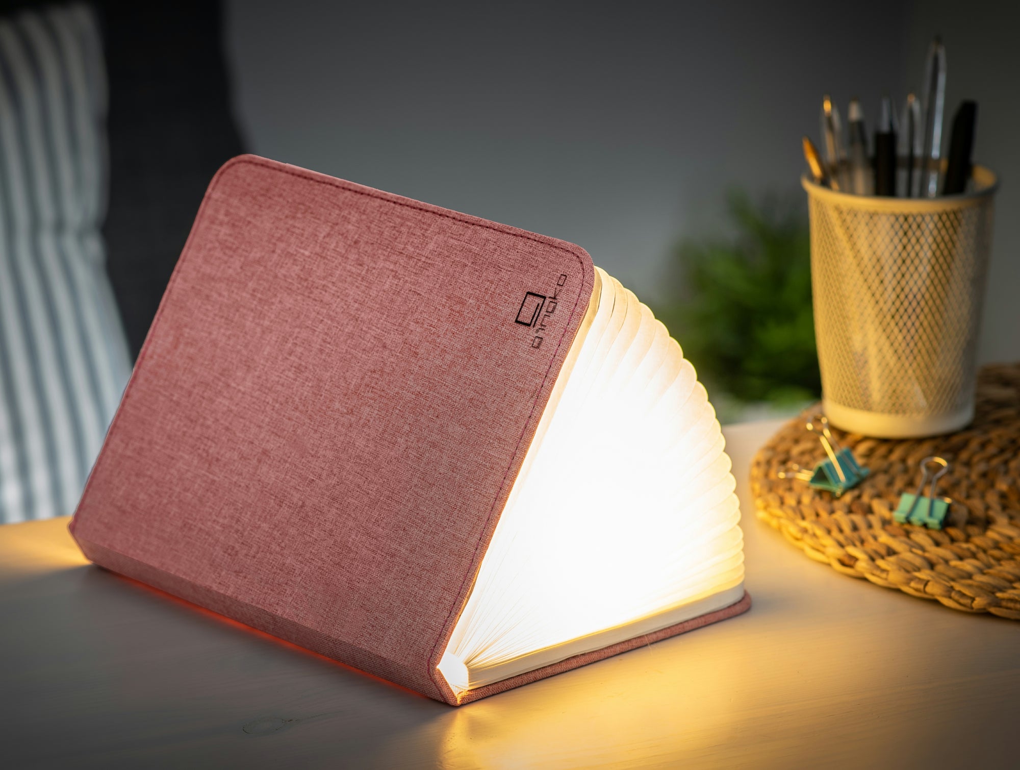 Ging-Ko Large Fabric Smart Book Light - Blush Pink