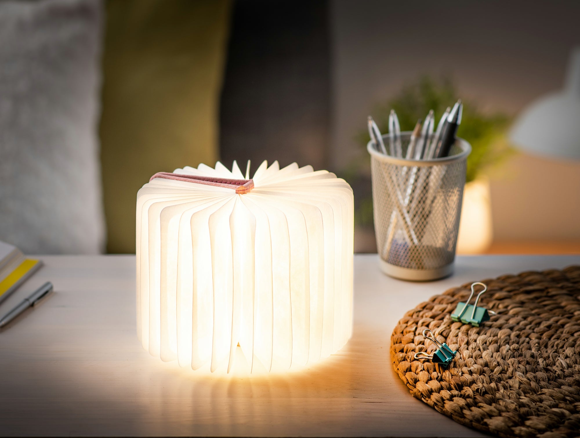 Ging-Ko Mini Fabric Smart Book Light - Blush Pink